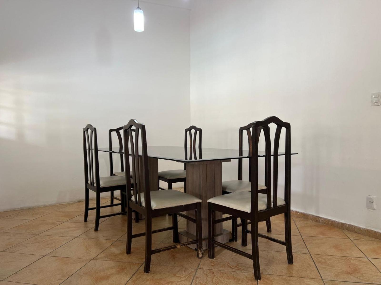 Casa Ampla Com Piscina E Churrasqueira Em Pn *